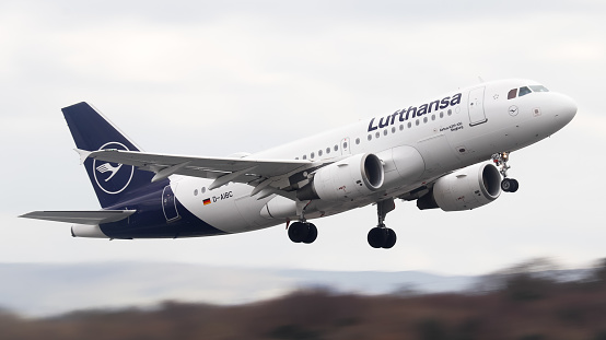 Manchester Airport, United Kingdom - 10 March, 2022: Lufthansa Airbus A319 (D-AIBC) departing for Munich, Germany.