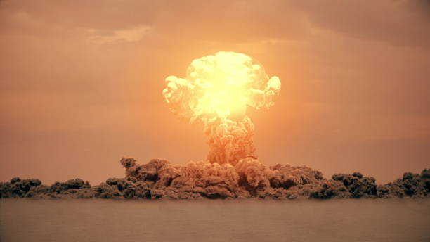 3d rendering of massive nuke bomb test explosion with film look - mushroom cloud imagens e fotografias de stock