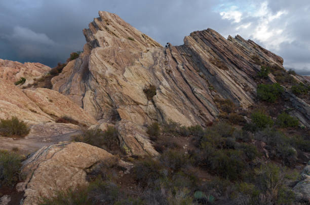 vaszquez rocks área natural - rochedos de vasquez - fotografias e filmes do acervo