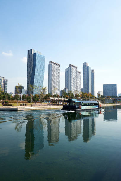 Songdo Central Park Songdo Central Park in Incheon, South Korea. songdo ibd stock pictures, royalty-free photos & images