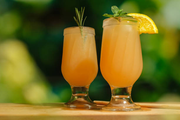 istock Orange punch cocktails 1385376766