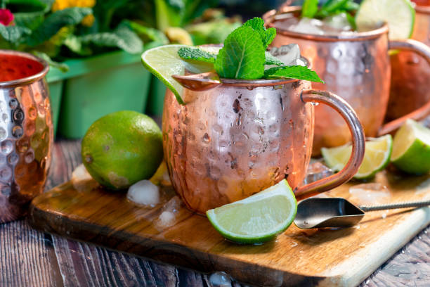 istock Moscow mule drink with fresh mint, lime, ginger beer and vodka 1385394659