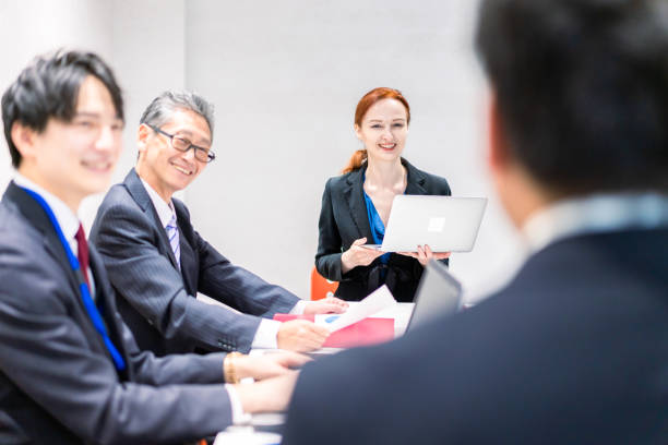 istock A businessperson working at a foreign company 1385404646