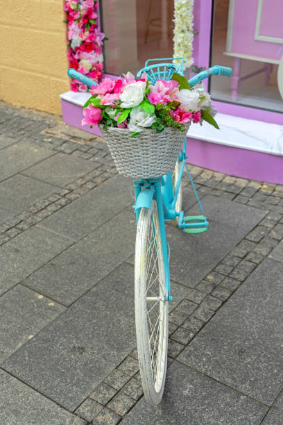 istock Flowers in Bike Basket 1385405823
