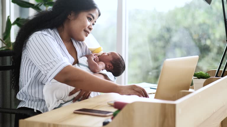 580+ African American Working Mom Stock Videos and Royalty-Free Footage