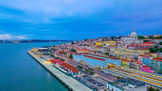 Lisbon, Santa Apolónia