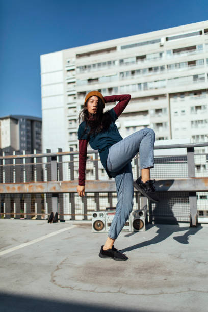 istock She's an urban girl 1385521377