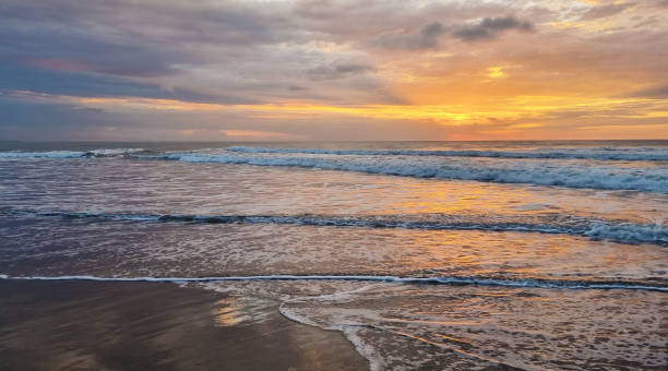istock Early evening ocean waves at La Union beach 1385591515