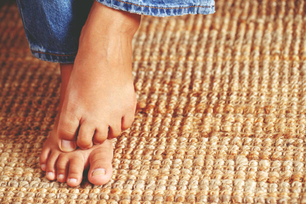 istock Fungal foot itching caused by biting feet 1385618663