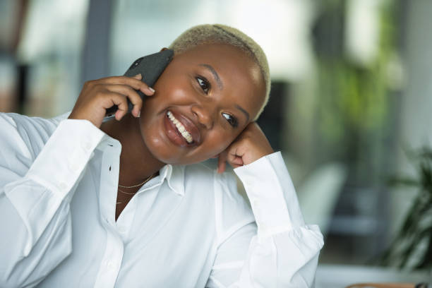 istock Let me see what I can help you with 1385684593