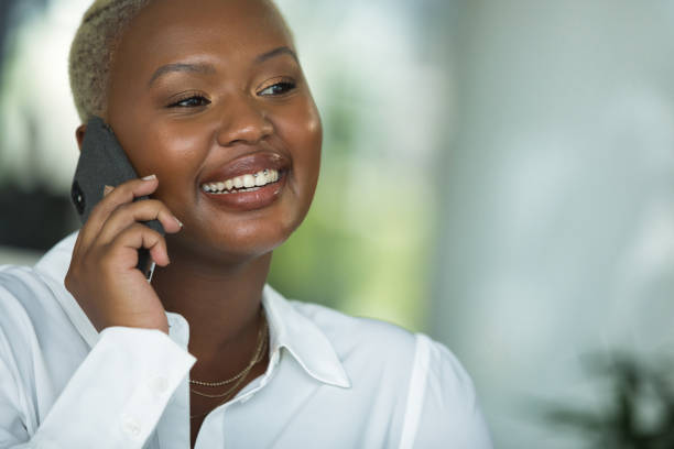 istock Let me see what I can help you with 1385684609
