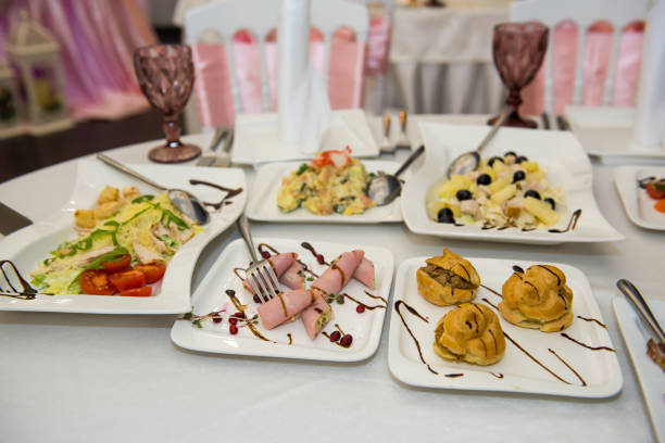 istock Dishes with food on the table in the restaurant. 1385688598