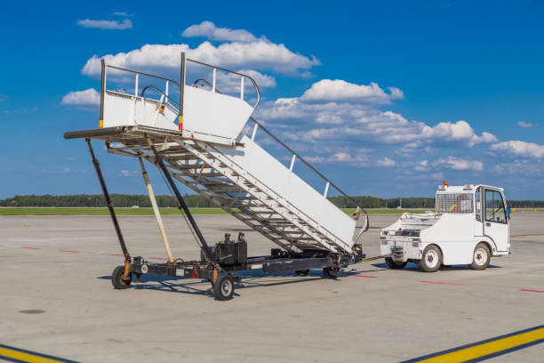 istock Airport ground service 1385690163
