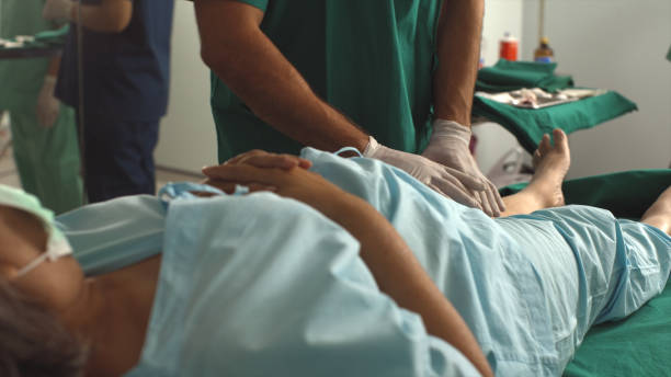 istock A Surgeon Diagnose a Senior Adult Woman Knee Problem 1385712464