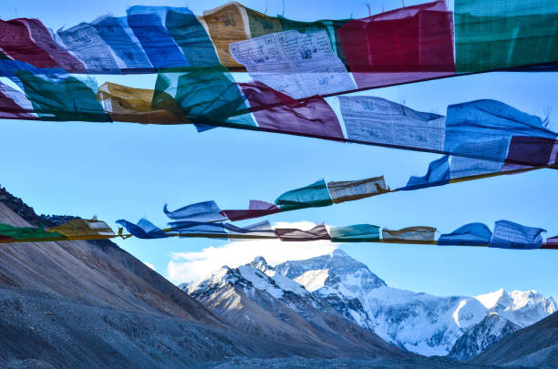 istock The majestic Mt. Everest 1385780587