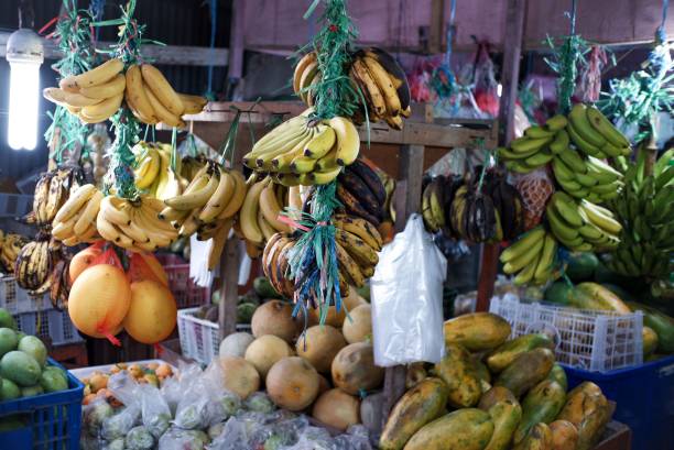 istock Traditional Fruit Shop in Indonesia 1385827009