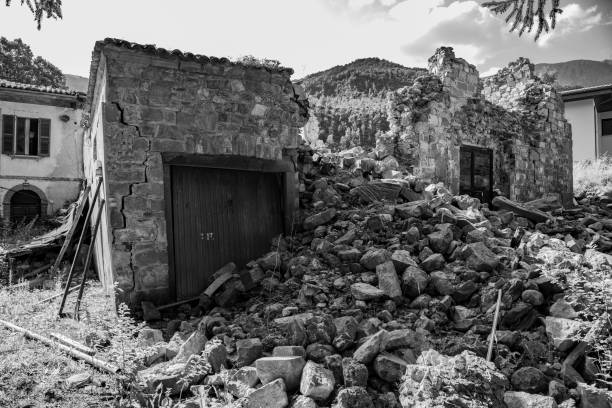 istock EARTHQUAKE CENTRAL ITALY 2016 1385843714