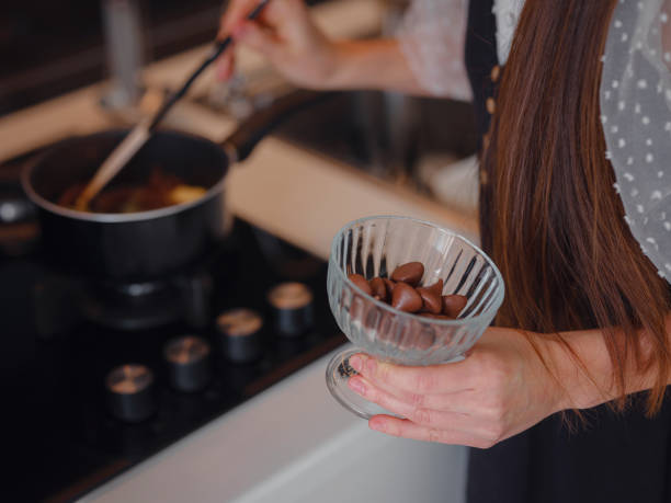 istock bakery, food and people concept 1385930759