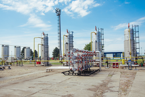 Oil gas processing plant