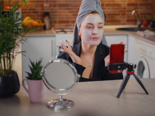 istock Famous beauty female blogger. 1385960353