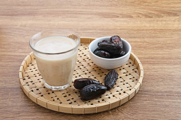 istock Susu Kurma or Dates fruit smoothie 1385963042