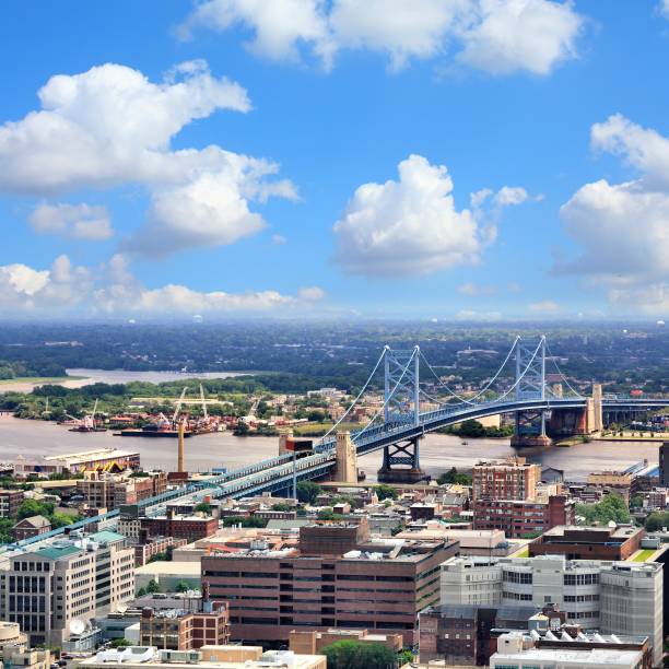 istock Philadelphia Franklin Bridge 1385975055