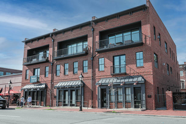 istock Fredericksburg VA Luxury Living 1385975650