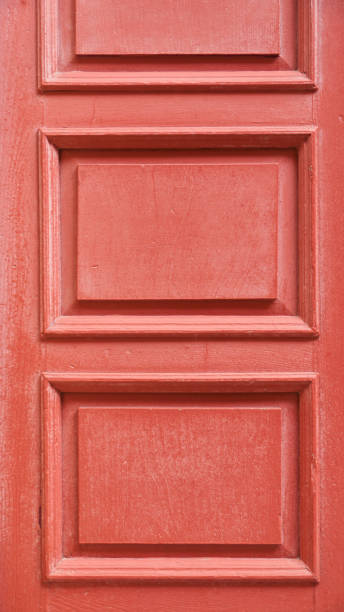istock Square molding in red painted wall 1385982657