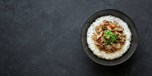 istock Bulgogi , traditional korean dish 1386001150