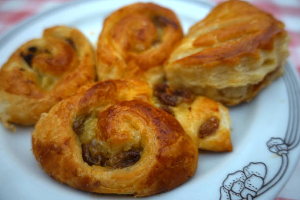 istock Viennese pastries  Raisin bread and apple turnover 1386001370