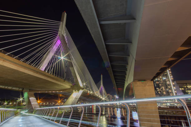 istock Zakim Bridge from the footpath 1386044959