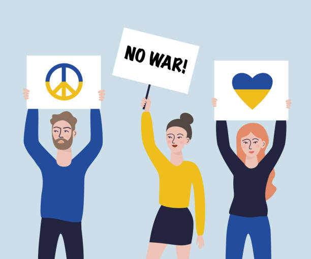 ilustraciones, imágenes clip art, dibujos animados e iconos de stock de personas con pancartas de protesta contra la guerra. protestando contra la guerra en ucrania. - ukraine war