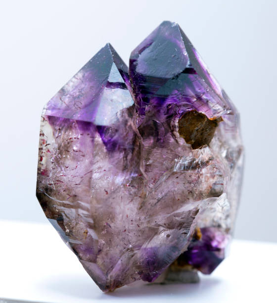 istock amethyst mineral specimen stone rock geology gem crystal 1386181694