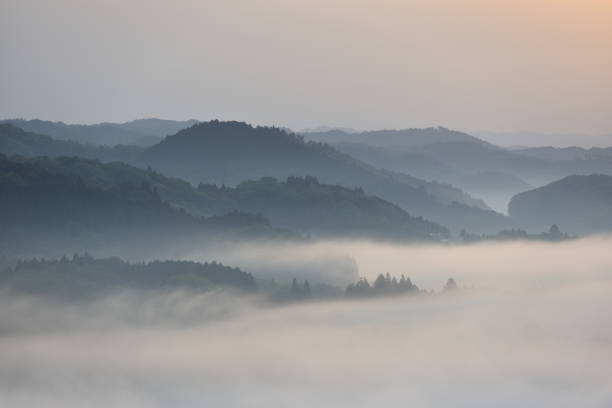 istock Sea of clouds in early morning 1386184525