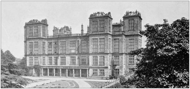 istock Antique vintage black and white photo: Hardwick Hall 1386195023