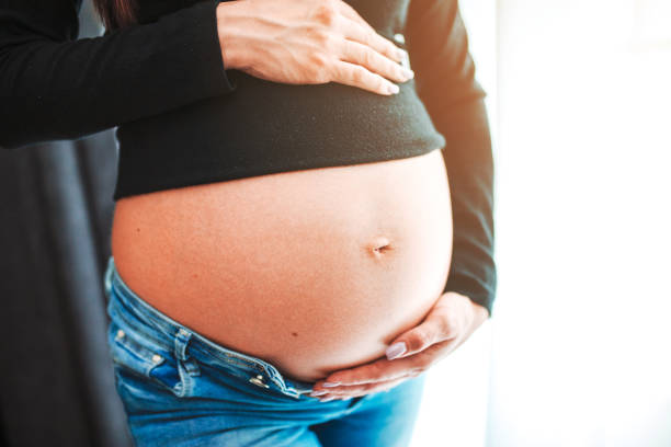 istock Pregnant woman 1386250757