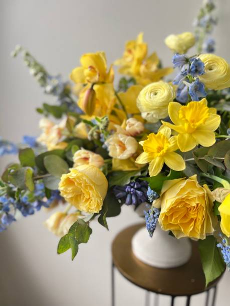 istock Blue and yellow floral design 1386259851