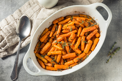Homemade Roasted Baby Carrots with Thyme and Garlic
