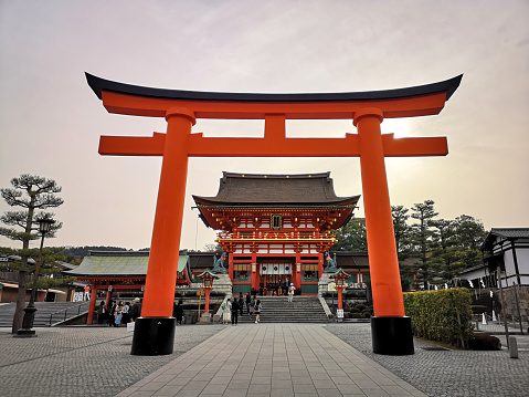 29 march 2019 - Kyoto, Japan: Main gate at Fushimi Inari Taisha (Fushimi Inari Shrine) is a Shinto shrine dedicated to Inari, the god of rice, sake and prosperity.