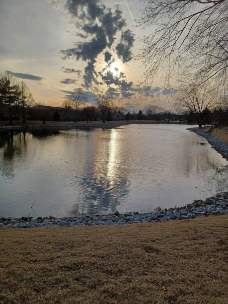 istock Beautiful Indiana Pond 1386315359