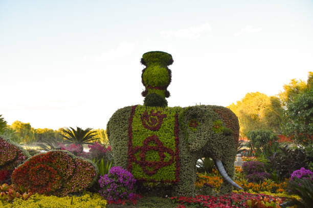 istock An Elephant made of Flowers 1386470925