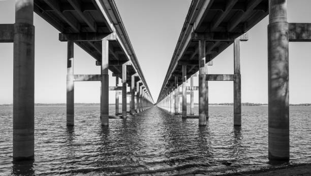 istock Concrete bridges spanning Lake Waco 1386477392
