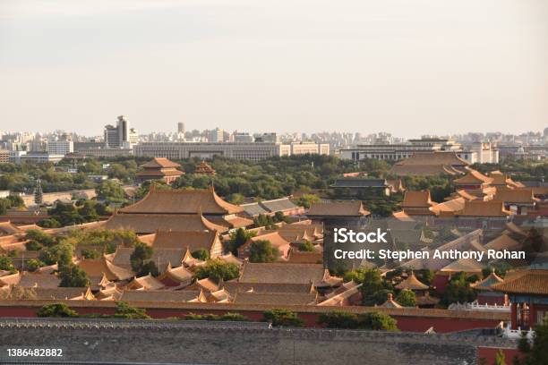 China Structures Rooftops Traditional Chinese Rooftops Stock Photo - Download Image Now - Ancient ...