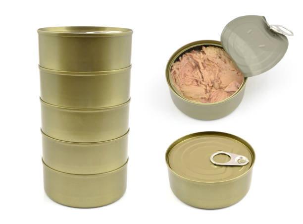 trozos de atún en una lata - can packaging tuna food fotografías e imágenes de stock