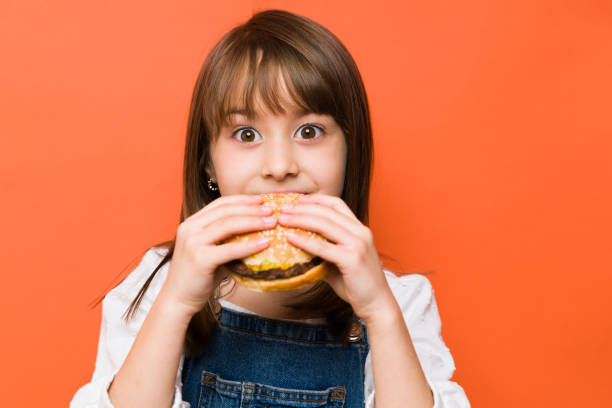 istock I love hamburgers so much 1386514900