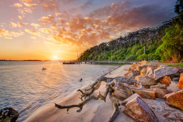 The Narrows at Lakes Entrance The Narrows at Kalimna in the Gippsland Lakes Victoria Victoria Bay stock pictures, royalty-free photos & images