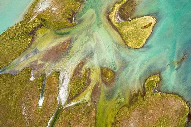 istock Overhead panoramic view of beautiful riverbed, flowing water. 1386591924