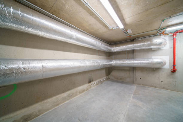 istock pipes in the basement 1386620562