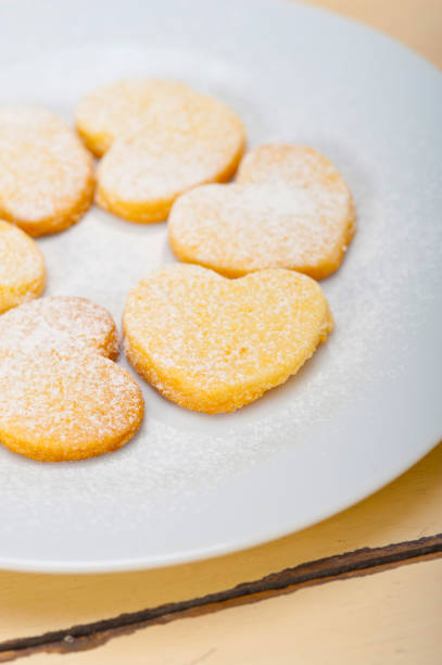 istock heart shaped shortbread valentine cookies 1386640160