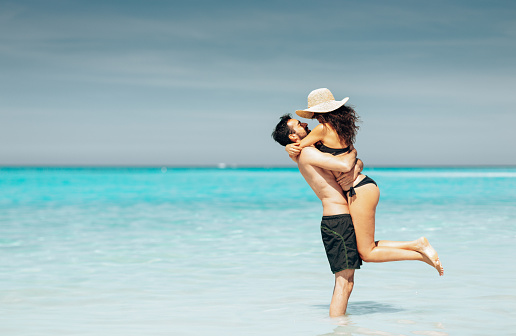 embracing and kissing during the summer vacation